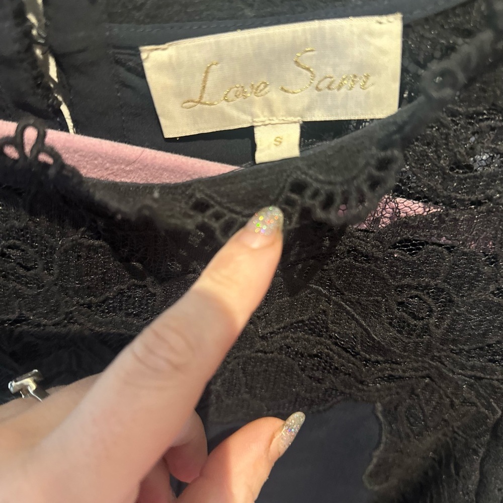 Anthro Love Sam Floral Black Lace Top & Pleated Blouse In Navy Crocheted S Small - Picture 6 of 15
